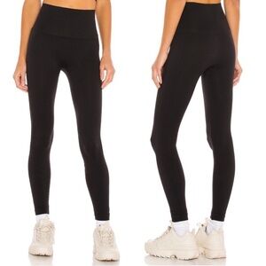 SPANX Look At Me Now Legging in Very Black L